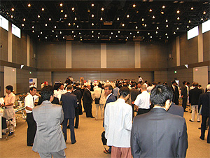 ��9�񋦓��g���܂�̗l�q