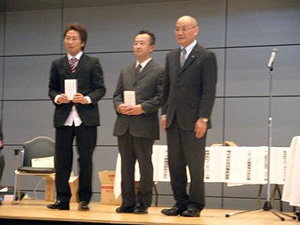 ��10�񋦓��g���܂�̗l�q