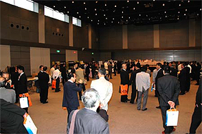 ��7�񋦓��g���܂�̗l�q